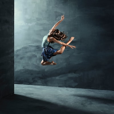 Introdans danst Energy in Amphion Theater Doetinchem