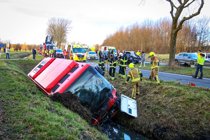 15-jarige Naomi, het ‘vergeten’ meisje van busongeluk, overleden: ‘Haar ...