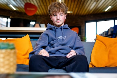 Vuurwerkontploffing verandert leven van Bob (17): ‘Ik dacht altijd: dat gebeurt mij niet’