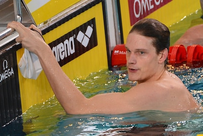 Olympisch zwemkampioen moet terechtstaan wegens verkrachting minderjarige dochter van coach