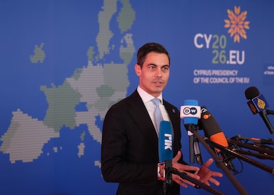 Europese Navo-landen liggen niet wakker van Trumps dreigement, Spanje blijft lid volgens Jetten