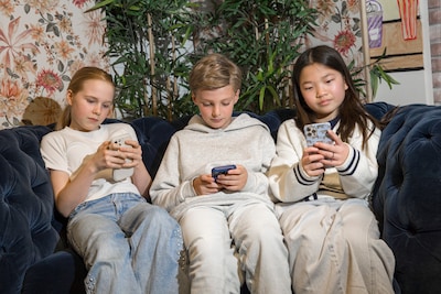 Basisschoolkinderen over hun socialemediagebruik: ‘Ik zou graag niét verslaafd zijn, maar ik ben het wel’