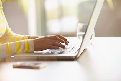 Voor elk wissewasje stond manager Marieke aan het bureau van Mariëtte: ‘Toch hielp ik steeds weer’