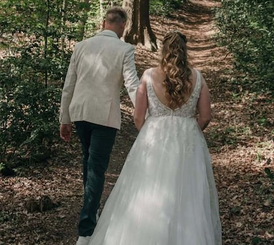 Stel van mislukte bruiloft doet nu verhaal: ‘Alleen door ChatGPT gehaald om te kijken of het kon’