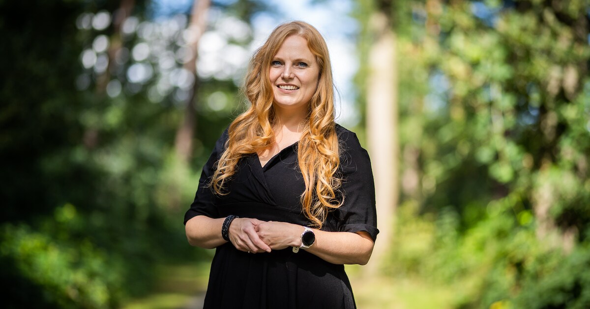Kelly (38) overleefde uitgezaaide darmkanker en loopt nu marathon voor ...
