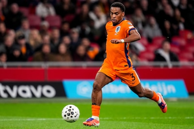 Enorme domper voor Oranje: Jurriën Timber verlaat trainingsk
