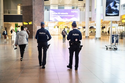 Vliegverkeer Brussels Airport en Luik stilgelegd na meldingen van drones in luchtruim