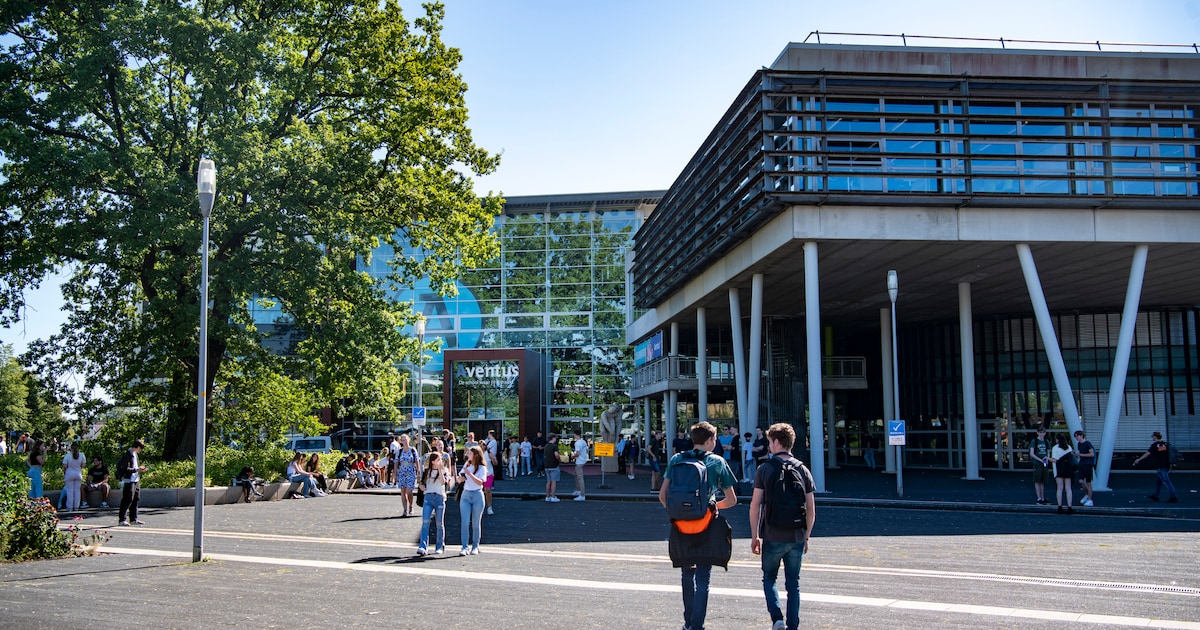 Examen verdwijnt uit tas van docent, student (20) van school gestuurd: nu buigt hoogste rechter zich