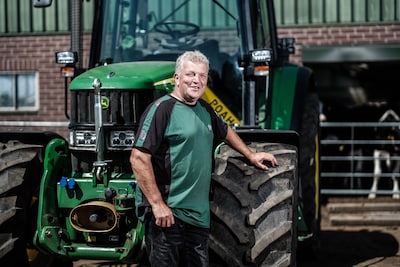 ‘Poah-weerboer’ wordt lijsttrekker van deze politieke partij: ‘Ik heb d’r echt veul zin an’