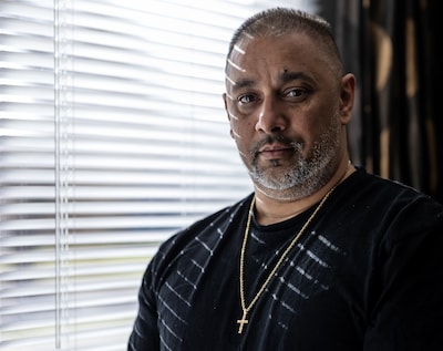 Zelfmoorden, vechtpartijen, vernederingen: Nederlander Owen gaat maanden door een hel voordat hij Amerika wordt uitgezet