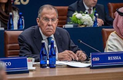 Geen groepsfoto G20-top door aanwezigheid Russische minister Lavrov: ‘Oorlogsmisdaden niet bagatelliseren’