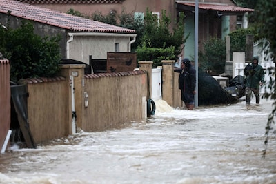 Noodweer teistert Zuid-Frankrijk: dodelijk slachtoffer door hevige regenval