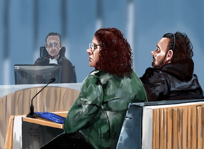 Met slaag, kettingen en een kooi probeerden John en Daisy pleegdochter te breken: 'Het deed heel veel pijn'