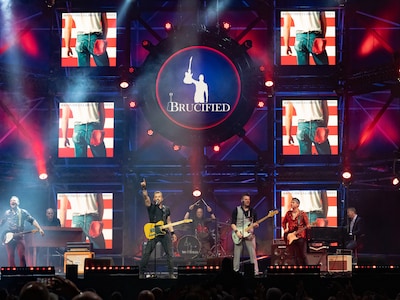 Bruce Springsteen en Ed Sheeran tributes samen in Mill