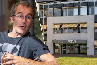 Bekende activist speelt de baas in antikraakpand, tot woede van de eigenaar: ‘Hij is een parasiet’