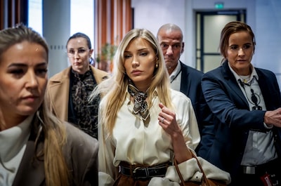Ex-vriendin veroordeelde Marius Borg Høiby laat van zich horen na uitspraak: ‘Het is zwaar geweest’