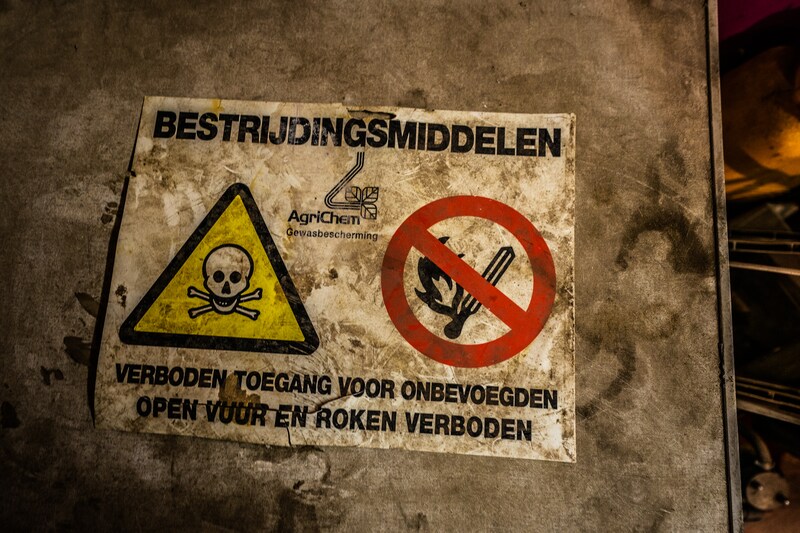 Het plan van de SP bestaat naast het verbod uit een bewustwordingscampagne, ‘zodat tuinders, agrariërs en particulieren zich bewust worden over de gevaren die pesticiden zoals glyfosaat met zich meebrengen.’