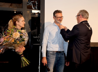 Neder-Betuwe Speld voor René van Eck en fraaie sneeuwpop in Heesselt gespot