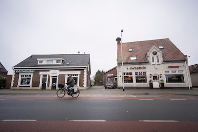 Strijd om dorpshuis verdeelt Ottersum: de Pub wil door: ‘Café in voorjaar plat’