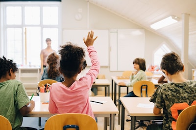 Kinderen uit Bemmelse noodopvang krijgen vanaf oktober les in het dorp