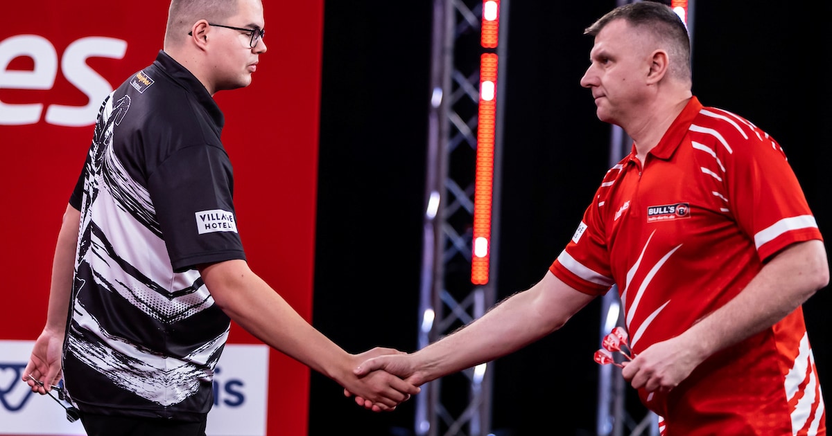 Van Veen kan stunt tegen Humphries geen gevolg geven: Brabander mist matchdart en ligt uit Players C