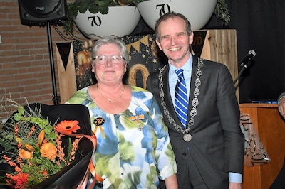 Koninklijke onderscheiding voor Annelies Loeffen-Beers uit Berg en Dal