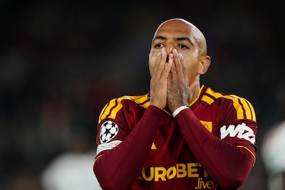 Miraculeuze ontsnapping in Rome: Real Madrid verpest feestje scorende Marten de Roon en Donyell Malen