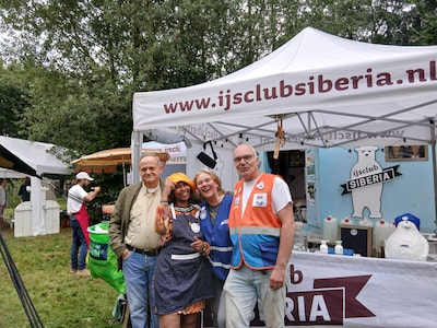 Feestdag IJsclub Siberia in Utrecht eindigt met laffe diefstal: geld voor kinderen met kanker geroof