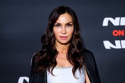 Famke Janssen: ‘Ontzettend seksistisch dat leeftijd bij vrouwen altijd een factor is’