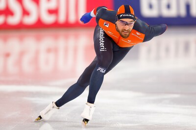 Nederlandse mannen stellen teleur op de 500 en 1500 meter, Femke Kok wel de snelste op kortste afstand