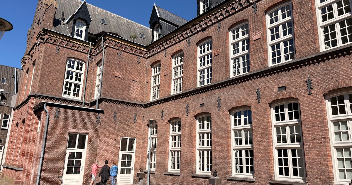 Wonen aan een verborgen hofje in de binnenstad met Jezus als buurman