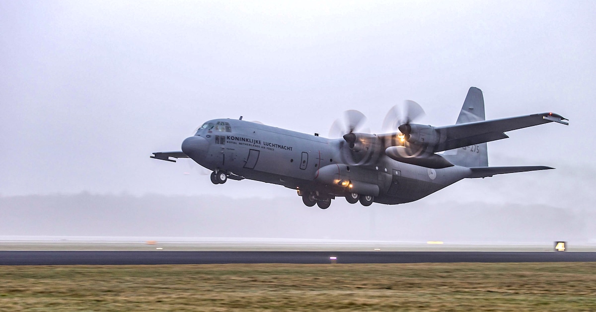 Vliegbasis Eindhoven in 2027 dicht voor renovatie, C-130 Hercules-transportvliegtuigen naar Gilze-Ri