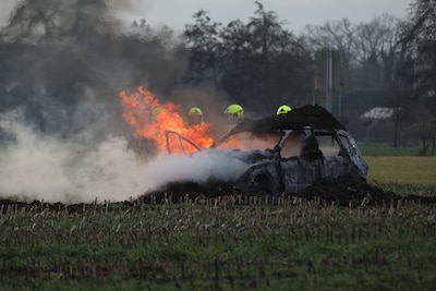LIVE Oud en Nieuw | Hulpdiensten worden bekogeld door vuurwerk • 10.000 kilo vuurwerk vernietigd