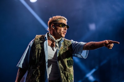 Macklemore roept op tot eenheid in eerste Free Palestine-concert: ‘Daarom zijn we hier vanavond’