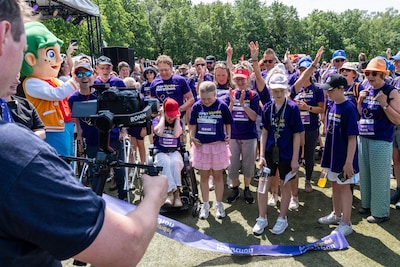 Niels de Langen geeft starttoeter Mega Wandel Marathon: ‘Onbezorgdheid belangrijk’