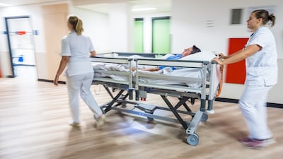 Strenge zzp-regels duwen zorginstellingen naar dure uitzendkrachten