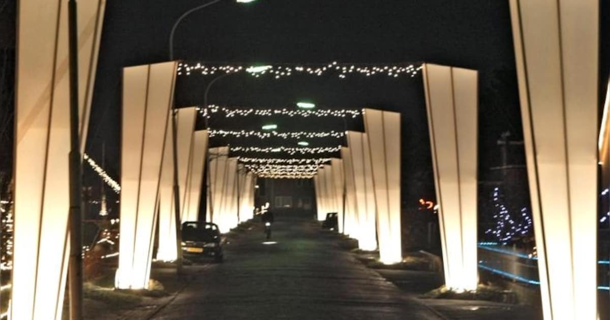 Straatprijs valt in verlichte 'zuilenlaan'