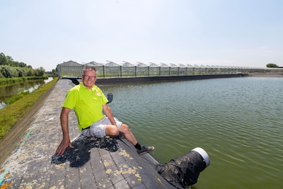 Teler Harry vreest tonnen schade nu hij geen water uit sloten mag pompen: ‘Het wordt heel krap’
