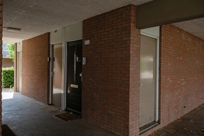 Vrouw (38) belandt in hel als man haar week vasthoudt in flat en verkracht, buren horen 'nee, nee, nee'