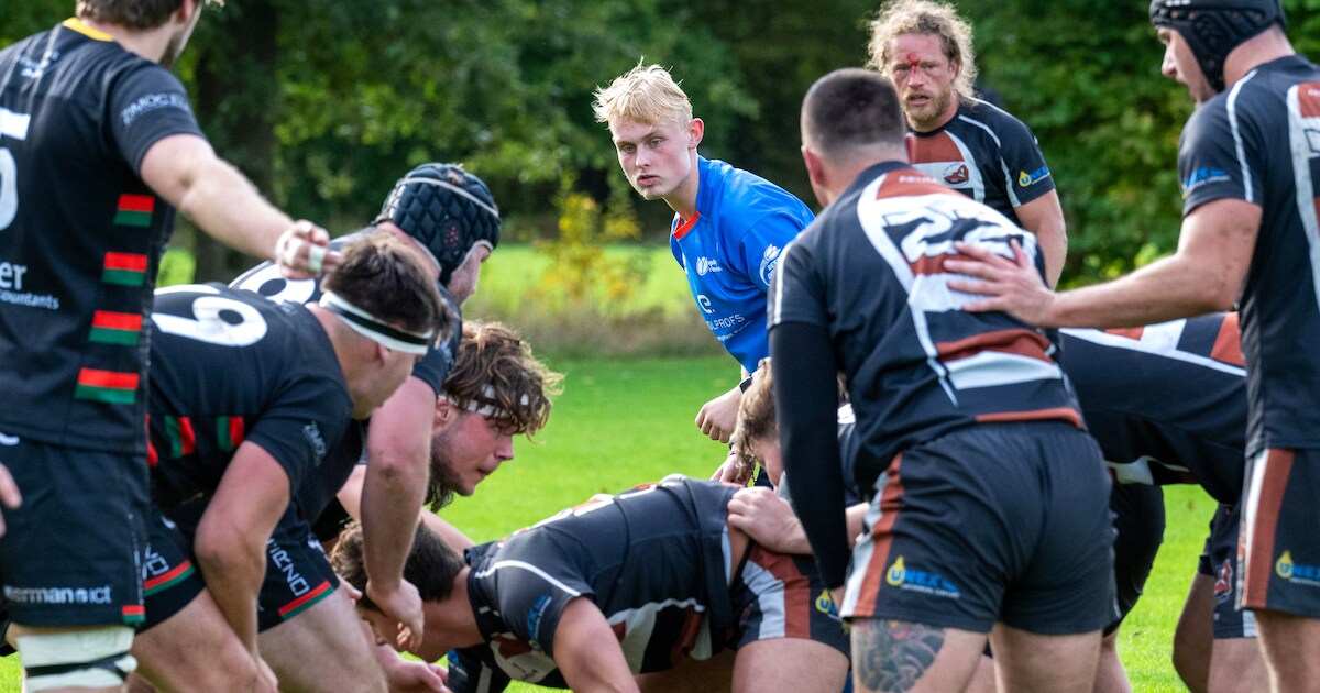 Lars (18) inspireert tussen 30 ruige mannen, vol adrenaline en ...